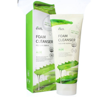 Пенка для умывания EKEL с экстрактом Алоэ, Aloe Ultra Moisture Foam Cleanser 100мл.